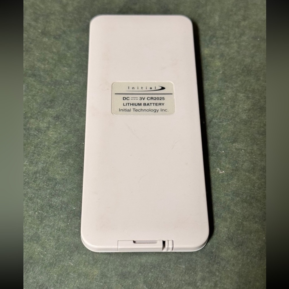 Initial RC-1700 Remote Control - Picture 2 of 3